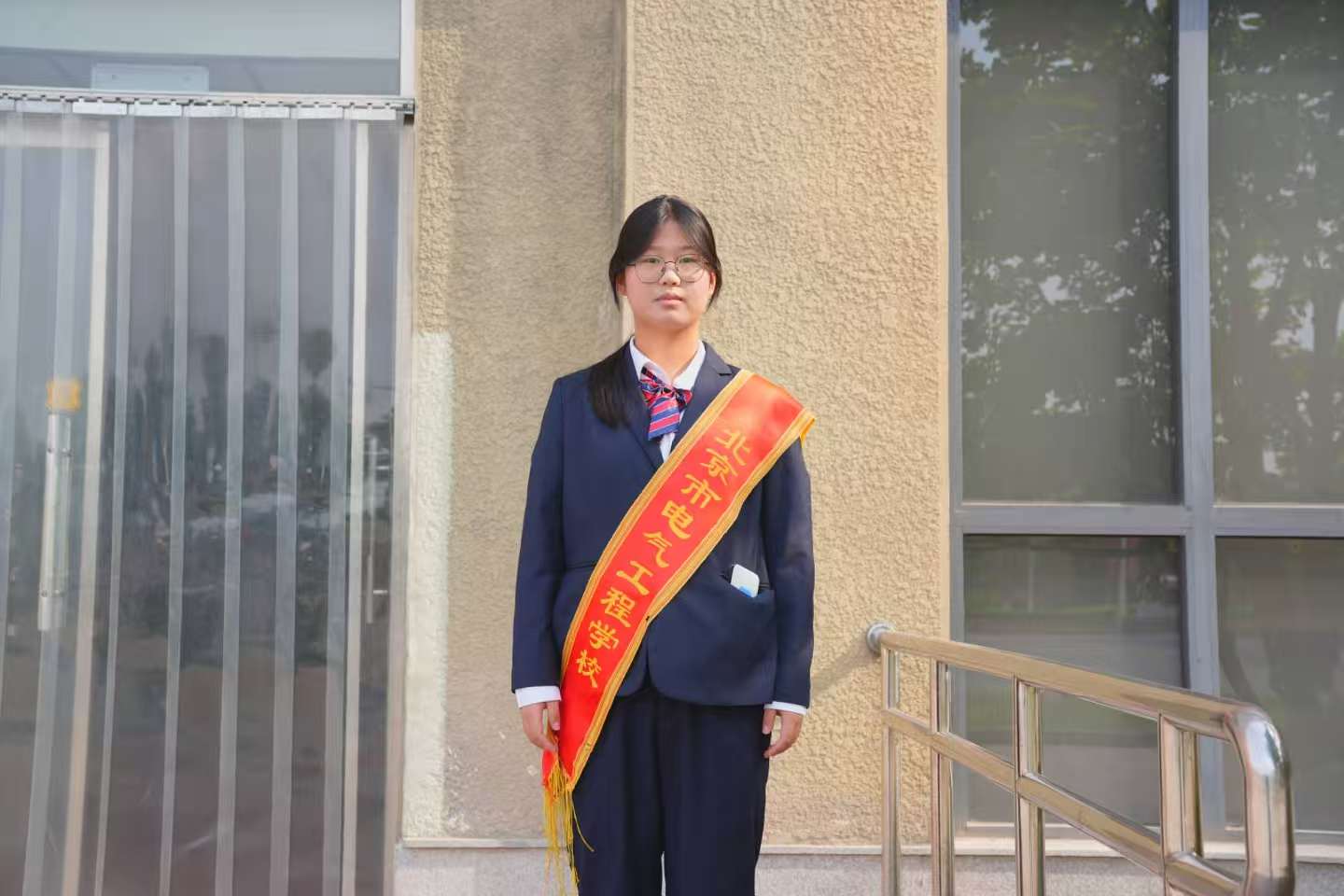 一楼侧门志愿者2